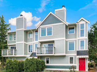 2519 SW Cloverdale St, Seattle, WA 98106