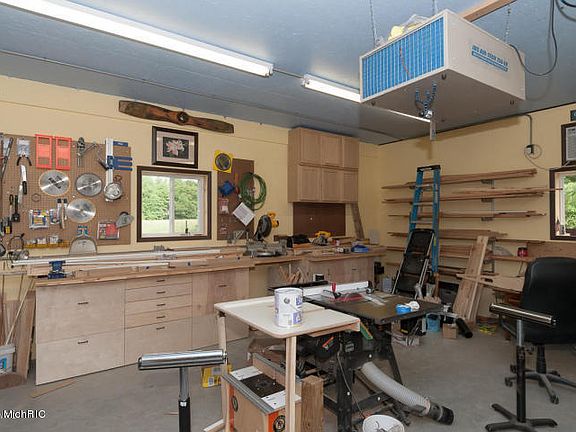 5th image of 28180 28th Ave