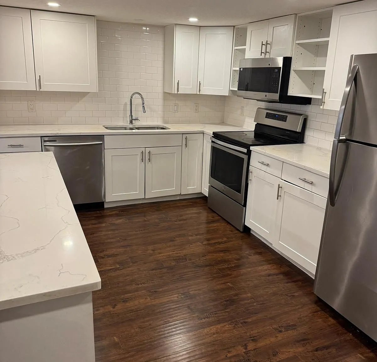 2 bed, $1,975 — Photo 3