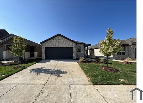 1st image of 3303 Sedge Grass Dr
