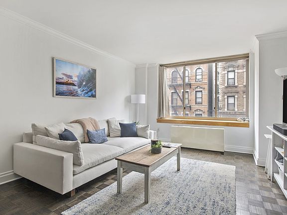4th image of 350 E 82nd St APT 3M