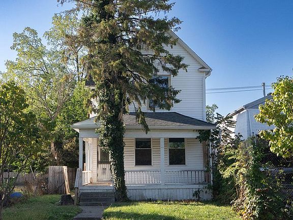 3rd image of 1121 E Livingston Ave