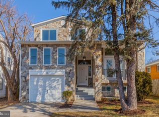 13 Mills Rd, Gaithersburg, MD 20877