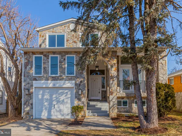 13 Mills Rd, Gaithersburg, MD 20877