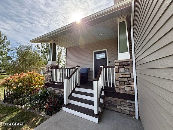 2nd image of 511 McDonald Dr