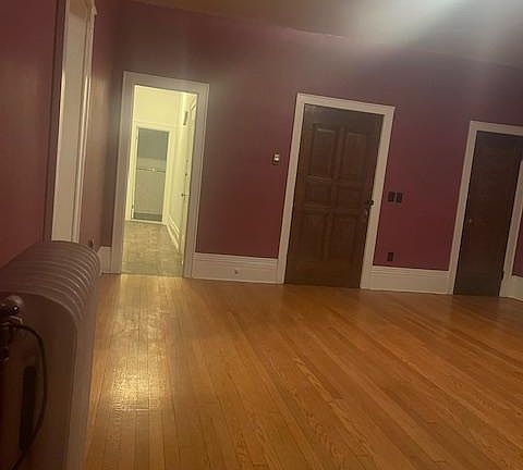 3rd image of 1606 Genesee St Suite 9