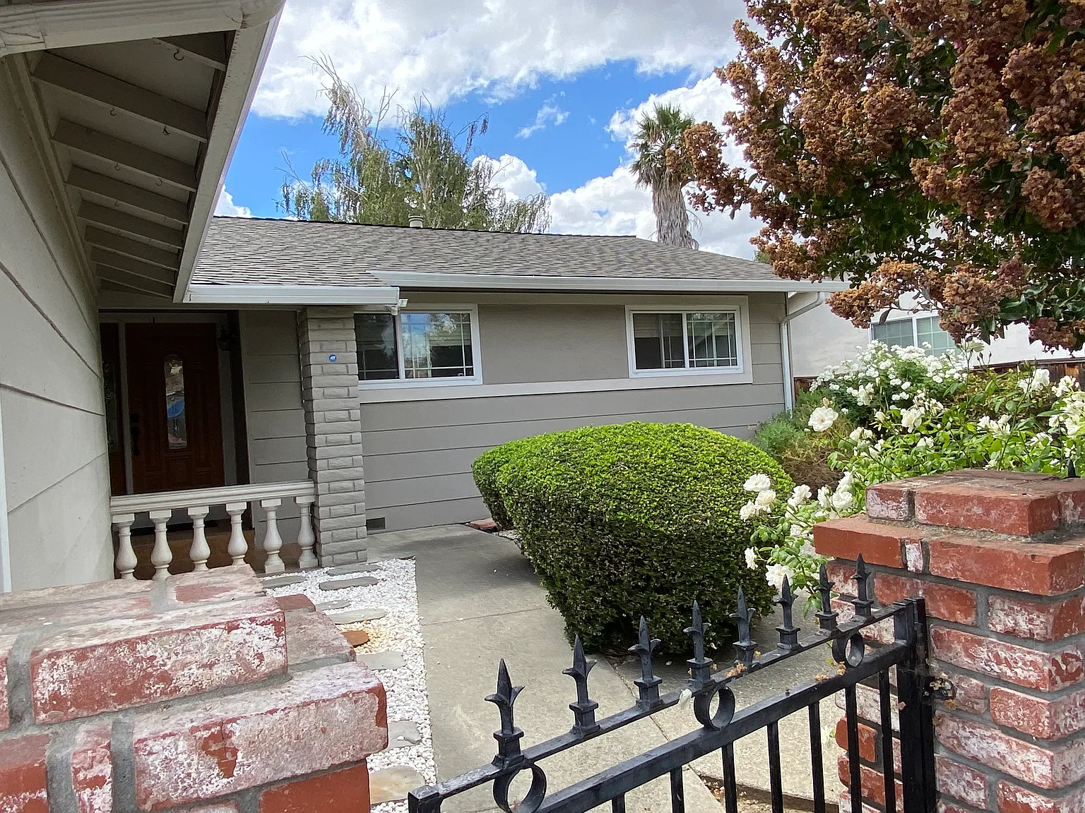3 bed, 1372 sqft, $4,000 — Photo 3