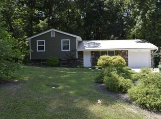 4732 Canterbury Ct, Ashland, KY 41101