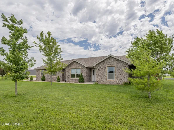 9566 County Road 371, New Bloomfield, MO 65063