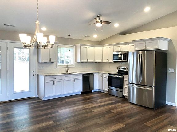 4th image of 106 Olivia Dr