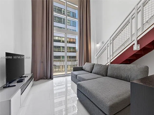1 bed, 1.5 bath, $2,750 — Photo 2