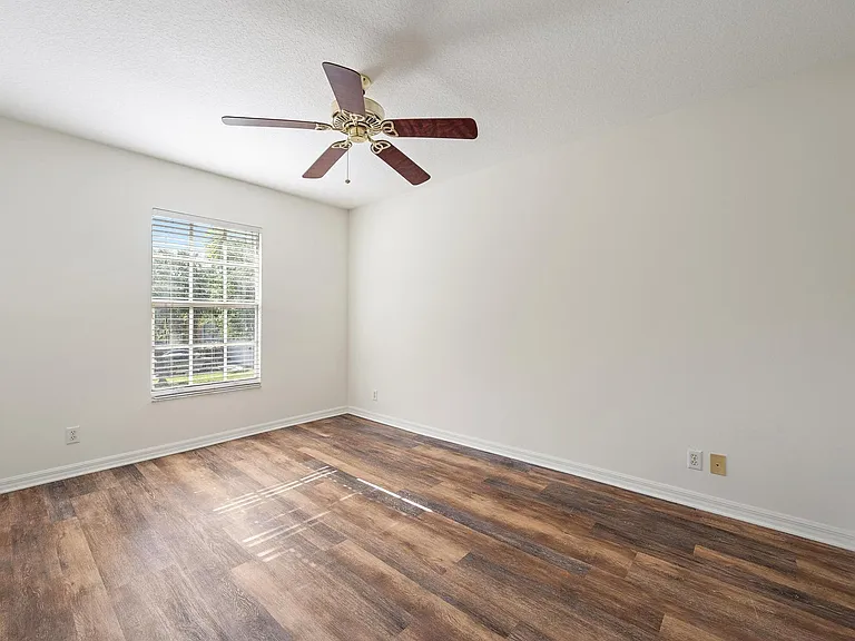 9091 Villa Palma Ln — Photo 16