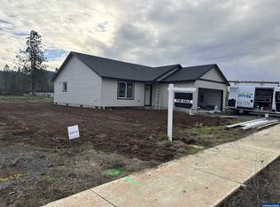 4465 Knotty Pine Ct, Sweet Home, OR 97386