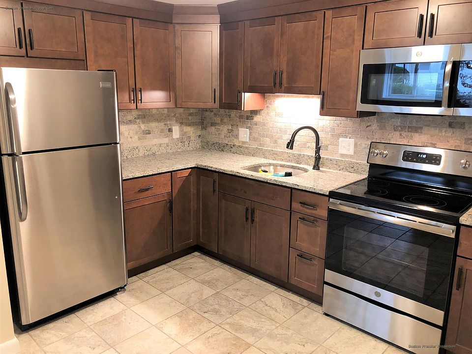 1st image of 30 Marlboro St APT 2D