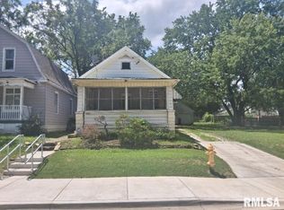 2326 W Wiswall St, Peoria, IL 61605