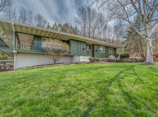 4080 Mercun Dr, Jamesville, NY 13078