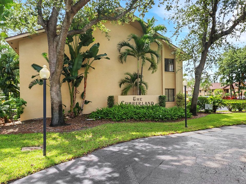 1st image of 7115 Lakeridge Ct APT 110