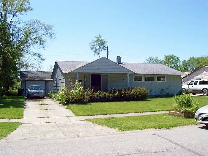 3416 Sorin St photo 1