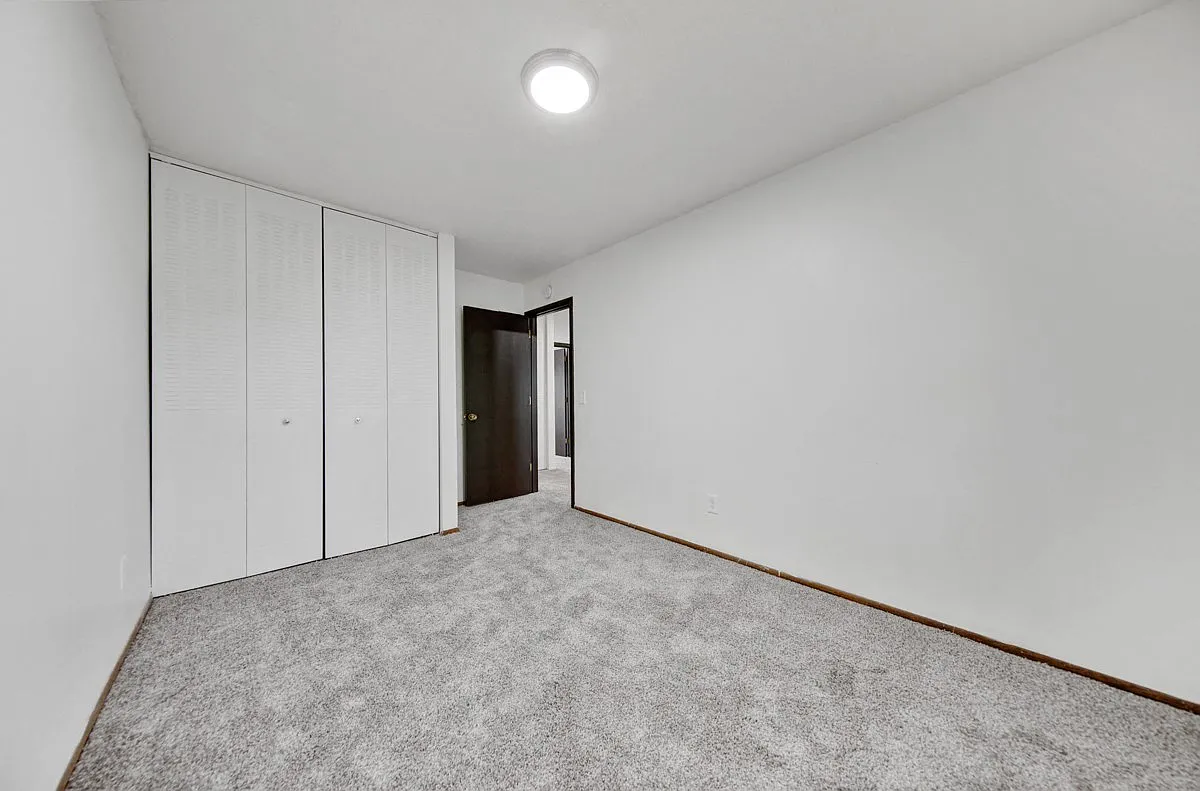 Rice Creek Townhouses — Photo 3