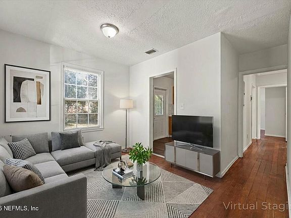 2nd image of 8053 LEXINGTON Drive