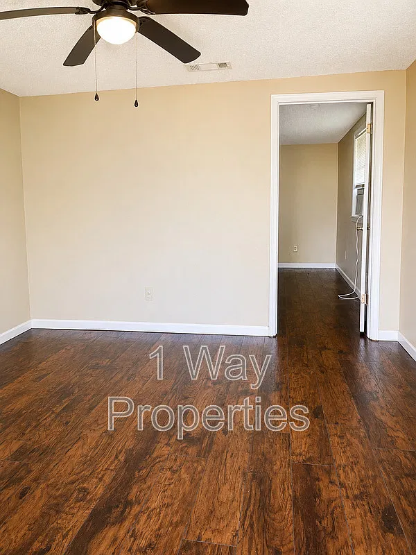 1 bed, 1.0 bath, 524 sqft, $900 — Photo 4