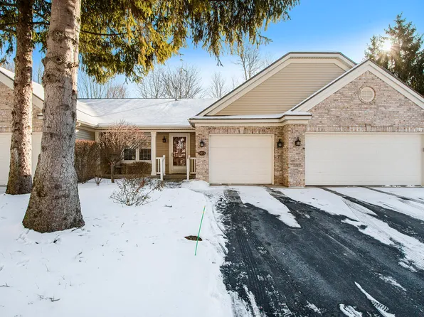3813 Old Elm Dr SE, Kentwood, MI 49512
