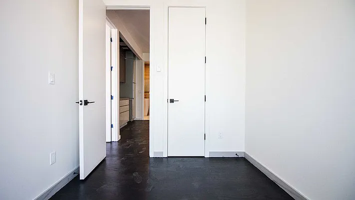 Rented by Nooklyn NYC LLC | media 7