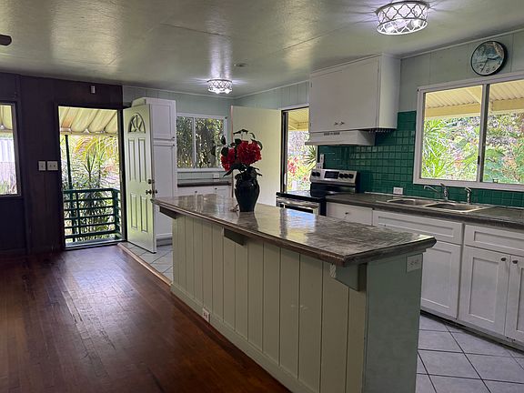 2nd image of 14-3473 Mauna Kea Rd