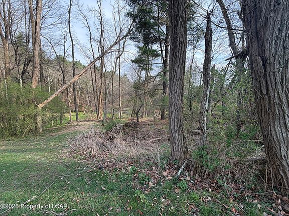 3rd image of 139 Harris Hill Rd