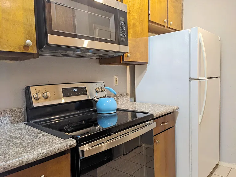 7950 N Stadium Dr #215 — Photo 5
