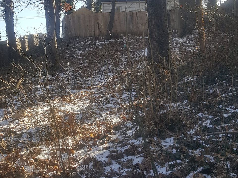 1st image of 99 Bellerose Ave