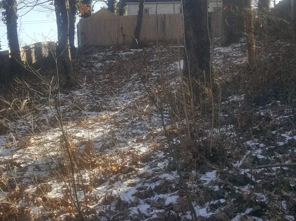 99 Bellerose Ave, East Northport, NY 11731