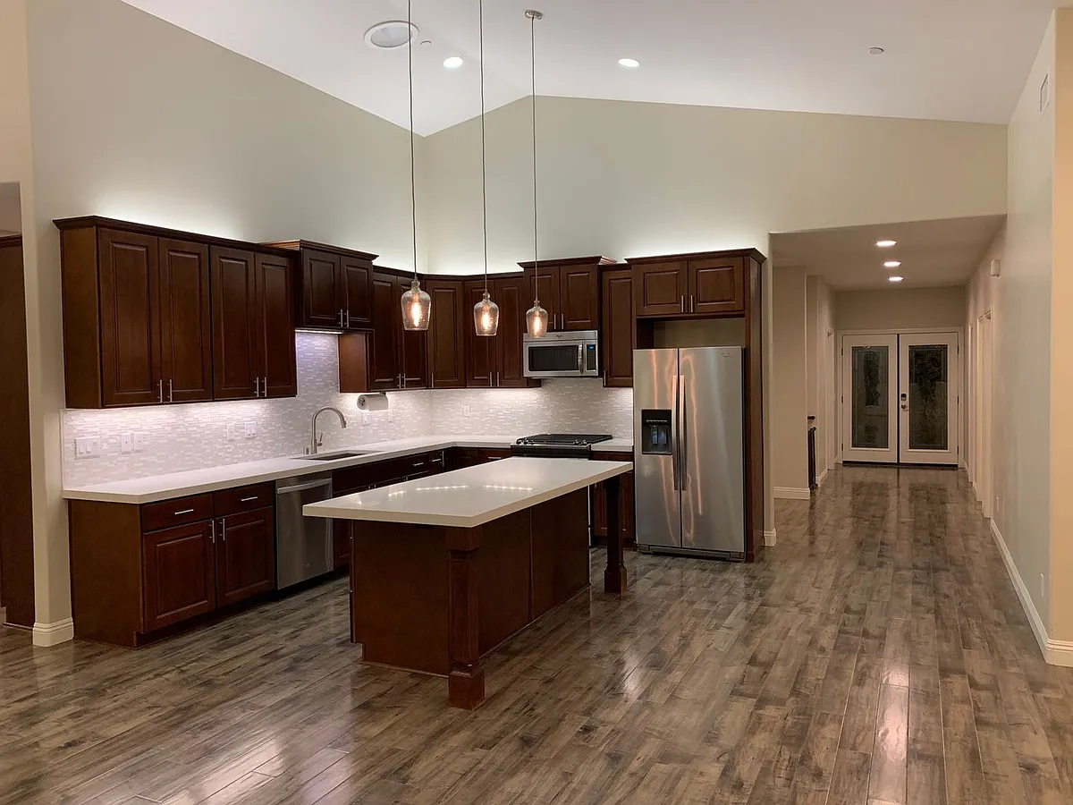 Building Photo - 1520 Independence Way #1