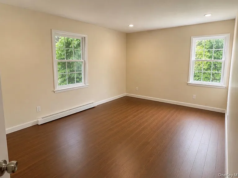 81 Bellwood Ave — Photo 7