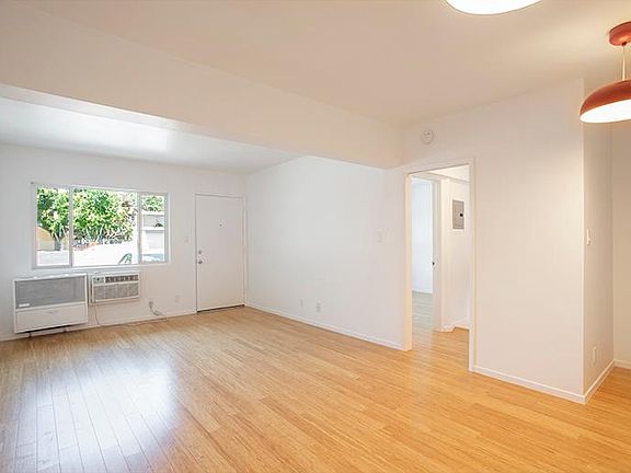 3rd image of 6415 Pollard St APT 5