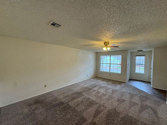 2nd image of 312 S 11th Pl