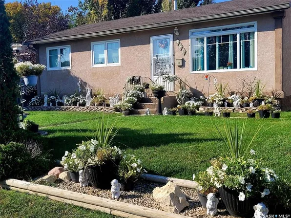 480 8th AVENUE SE, Swift Current, SK S9H 3Y7