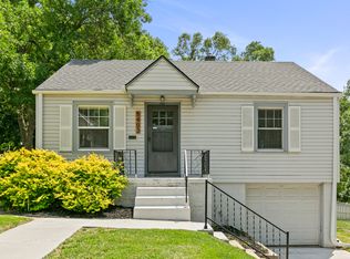 5403 William St, Omaha, NE 68106