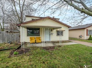 6625 Birch St, Taylor, MI 48180