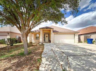 1806 Arctic Ct, Laredo, TX 78045
