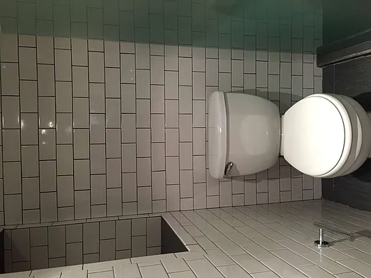 Rented by WRE Group | media 9