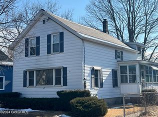 35 Sanford St, Glens Falls, NY 12801