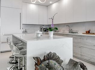 100 S Pointe Dr APT 609, Miami Beach, FL 33139