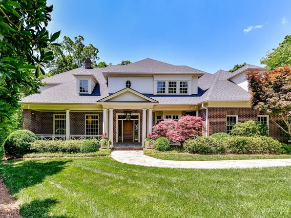 1900 Cortelyou Rd, Charlotte, NC 28211