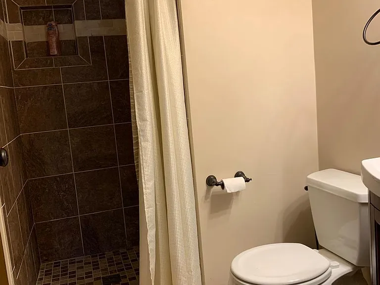 20328 Watkins Meadow Dr — Photo 23