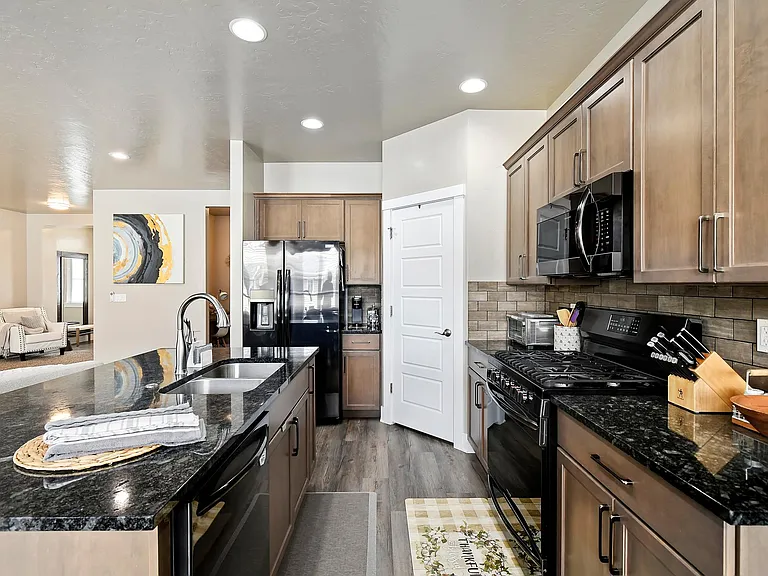4140 W Stone House St — Photo 13