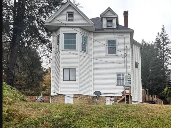 217 Watson Ave, Fairmont, WV 26554