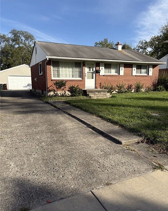 1st image of 3700 Valleywood Dr