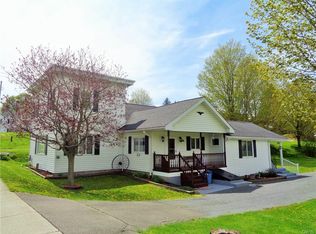 16 School St, Mclean, NY 13068