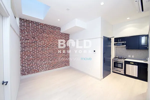 Rented by Bold New York | media 20
